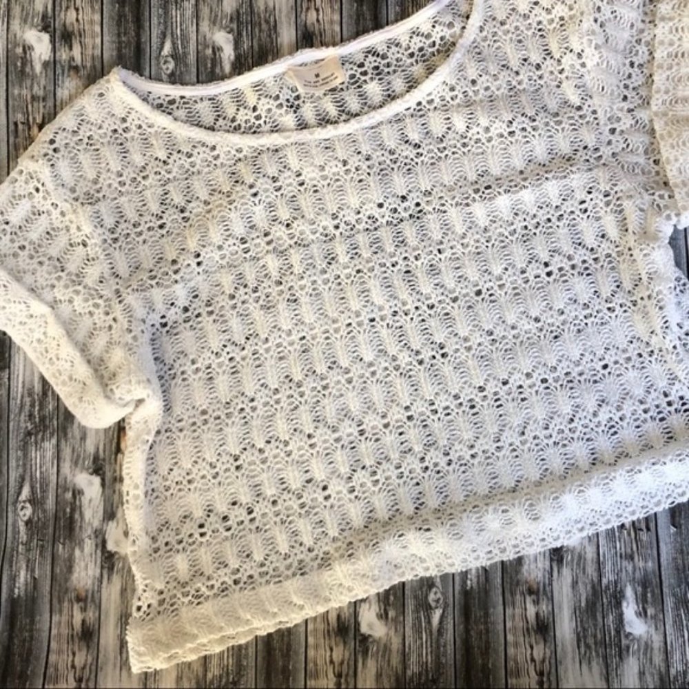 PINS & NEEDLES (UO) White Lace Crop Top